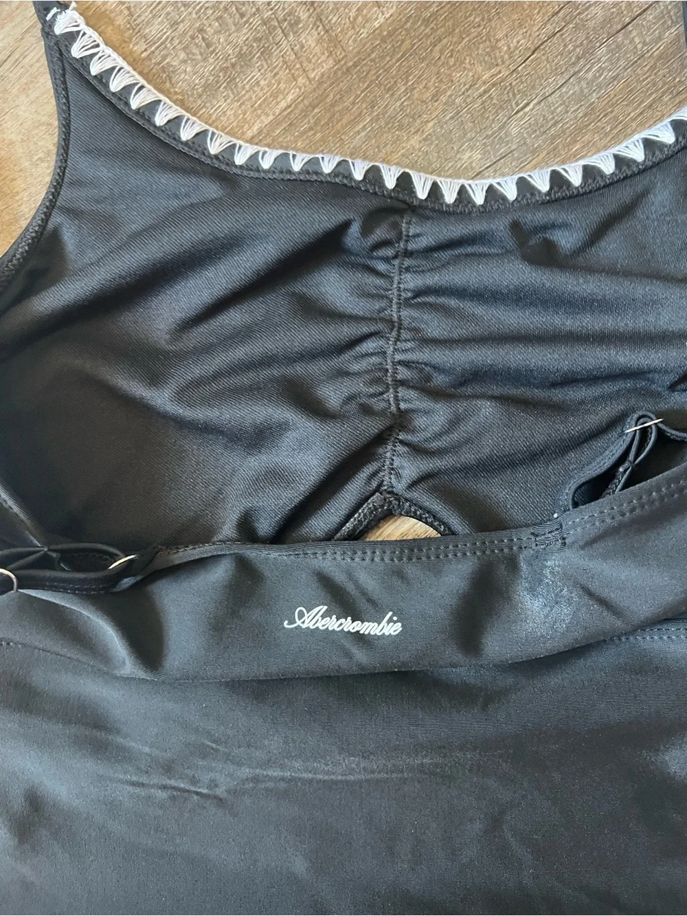 Abercrombie Kids Girls' Cinched Cutout Round Neck One-Piece Swimsuit-Size 15/16